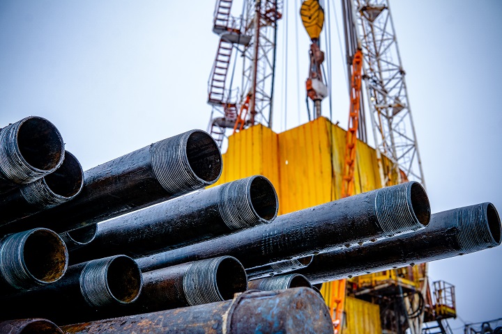 Why Steel Pipes Are So Important in Oilfield Applications