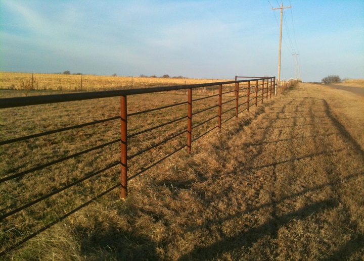 Significance of Used Oilfield Pipes for Fences