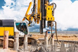Hydraulic,Drilling,Machine,At,The,Construction,Site.,Pile,Field.,Modern